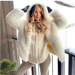 Zara Cream Teddy Jacket with Hood Size Small